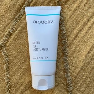 Green tea moisturizer